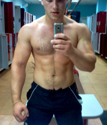 Nice set of selfies, hunks 4 586a1f949d9ba.png