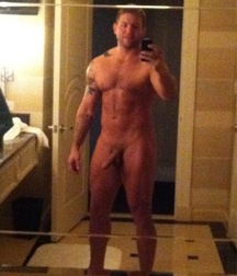 Nice set of selfies, hunks 4 586a1fbd5025a.jpg