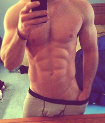 Nice set of selfies, hunks 4 586a1fc4862d0.jpg