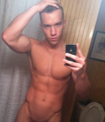 Nice set of selfies, hunks 5 586a205012397.jpg