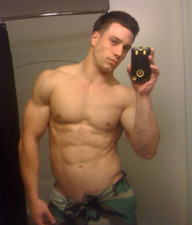 Nice set of selfies, hunks 5 586a20511a1cf.jpg