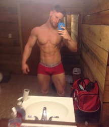 Nice set of selfies, hunks 5 586a206981c1b.jpg