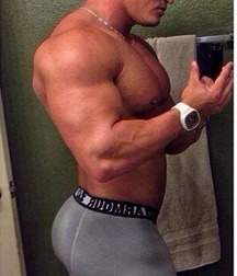 Nice set of selfies, hunks 5 586a206fa614f.jpg