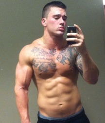 Nice set of selfies, hunks 6 586a213b1bf67.jpg