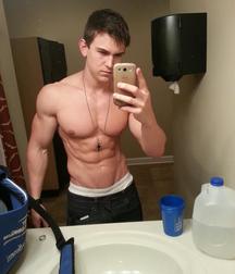 Nice set of selfies, hunks 6 586a217038ab1.jpg