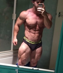 Nice set of selfies, hunks 6 586a218fe1f25.jpg