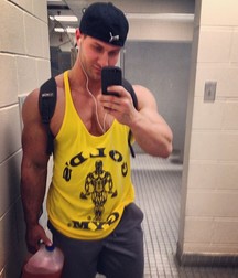 Nice set of selfies, hunks 6 586a21a1208d5.jpg