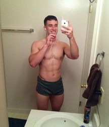 Nice set of selfies, hunks 6 586a21b69bb4c.jpg