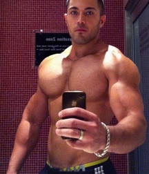 Nice set of selfies, hunks 6 586a21b97b59c.jpg