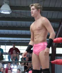 20170107 xable shirtless 5870bd264ec30.jpg