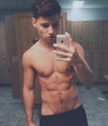 20170107 xable selfies 5870bd6a2a1d5.jpg