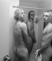 Hot Ass 1 5871660fd3f3d.jpg