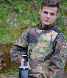 My Friend Stephen  587fecc76e5d0.jpg