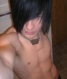 Emo boys 58736d21601a1.jpg