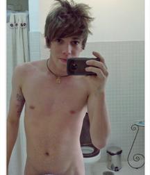 Shirtless boys from net 5874bad4eec89.jpg
