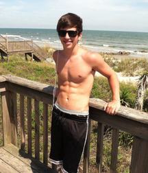 Shirtless boys from net 5874bb0b6a9b5.jpg