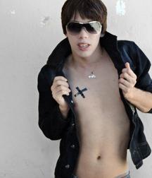 Shirtless boys from net 5874bb1c9282f.jpg