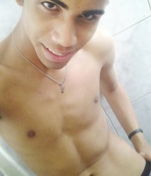 Amateur boys from net 5878a99590102.jpg