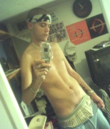 Mirror and selfies 587a2f18071e9.jpg