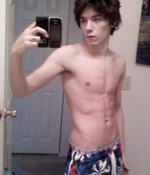 Mirror and selfies 587a2f192d989.jpg