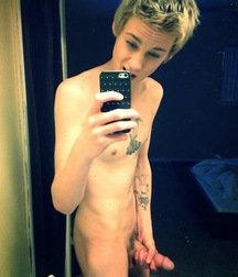 Selfies and mirror 58946c50a8cf8.jpg