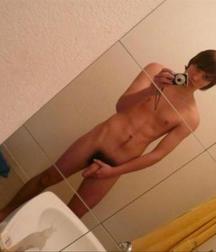 Selfies and mirror 58946cdb47a09.jpg