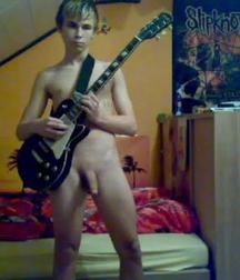 Music and sports boys naked 58a2da7daed82.jpg