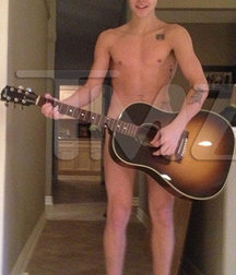 Music and sports boys naked 58a2daa1c7a5d.jpg