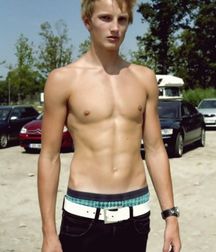 Boys from the net (non nude) 58a4289a164fe.jpg