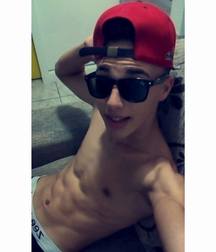 Boys from the net (non nude) 58a428ae8bec9.jpg
