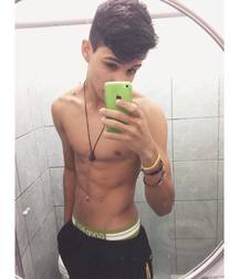 Boys from the net (non nude) 58a4294b615bf.jpg