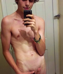 Naked solo 58a63a88c0fa6.jpg
