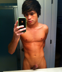 Naked solo 58a63b3752782.jpg