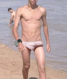 Hot shirtless boys (non nude) 58b557de4386c.jpg