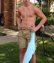 Hot shirtless boys (non nude) 58b558924b118.jpg