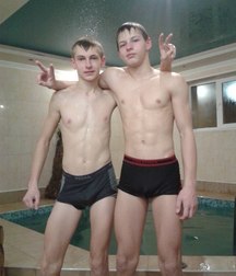 Hot shirtless boys (non nude) 58b558e03b6e6.jpg