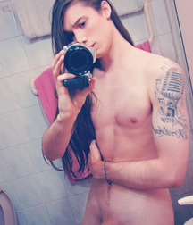 Naked solo boys 58c44df5b2d81.jpg