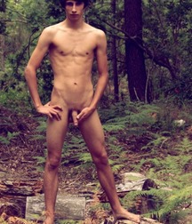 Naked solo boys 58c44e502c060.jpg