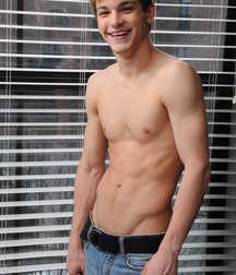 Shirtless boys (non nude) 58ca69d952650.jpg