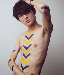 Shirtless boys (non nude) 58ca69f2a9983.jpg