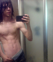 Shirtless boys (non nude) 58ca6a3948a98.jpg