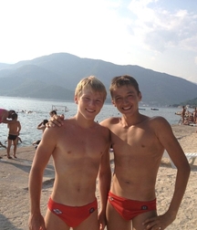 Hot friends 58ce68fb2f934.jpg