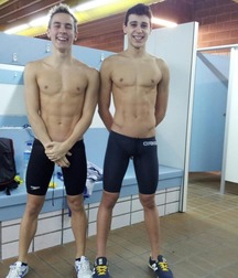 Hot friends 58ce695553ac3.jpg