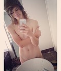 Selfies and mirror 58d4f4615514d.jpg