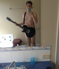 Selfies and mirror 58d4f46ec044a.jpg