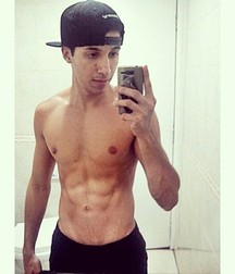 Shirtless boys from net 1 58dc20a71313d.jpg