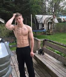 Shirtless boys from net 1 58dc20b213c2c.jpg
