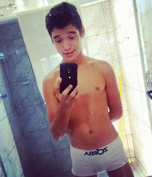 Shirtless boys from net 1 58dc20c329b1a.jpg