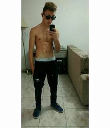 Shirtless boys from net 1 58dc20d129e43.jpg