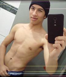 Shirtless boys from net 1 58dc21138ccc7.jpg